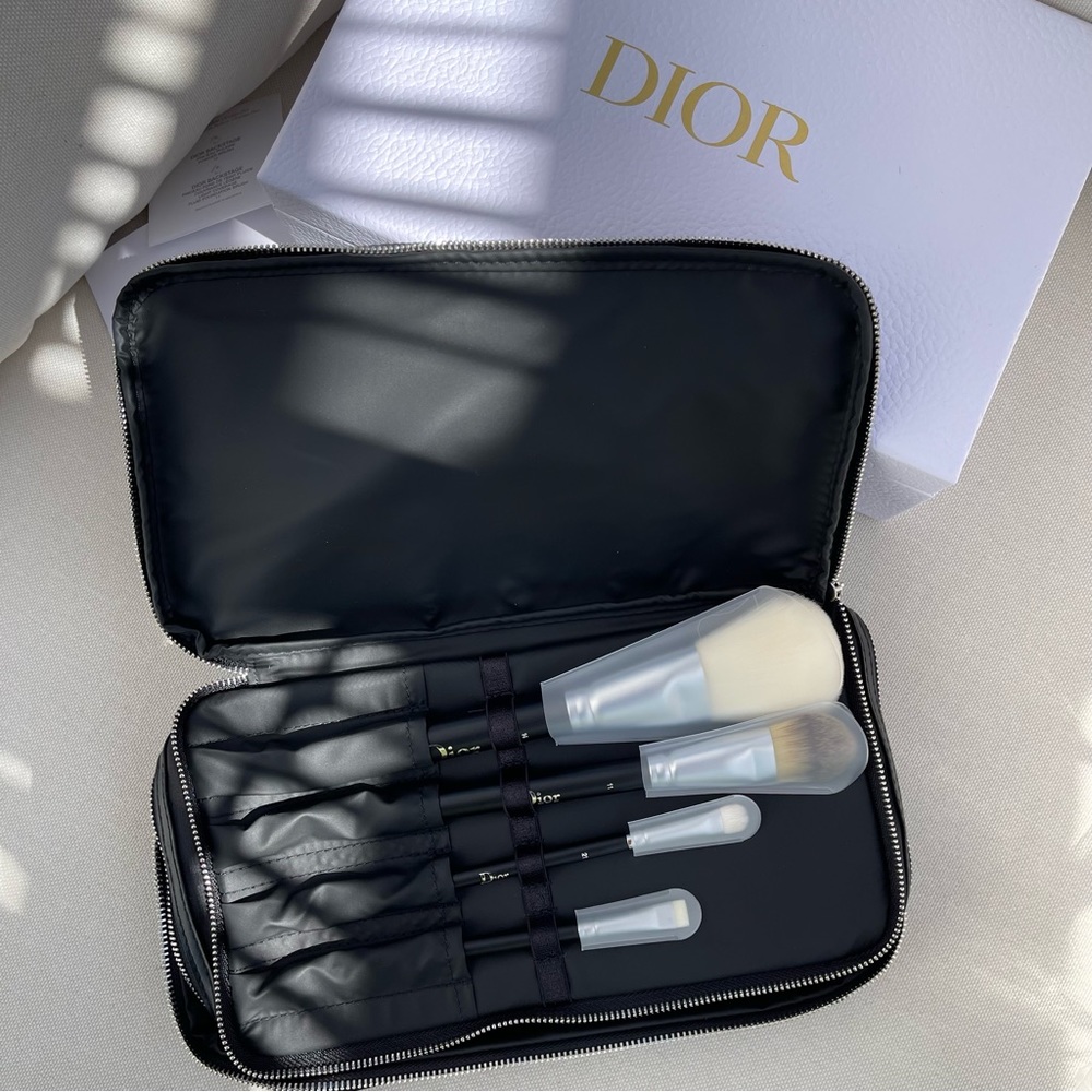 Dior Backstage Makeup Brush Gift set in Travel Pouch